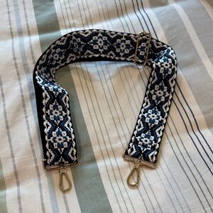 Super cute bag strap